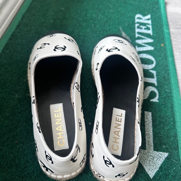 Chanel Espadrilles - Picture 2 of 4